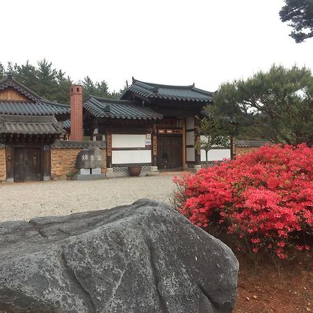 Peepul Hanok Stay Gwangyang  Exterior foto